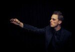 Illusionist Stuart Lightbody performing at Kalk Bay Theatre 25 Sept - 6 Oct